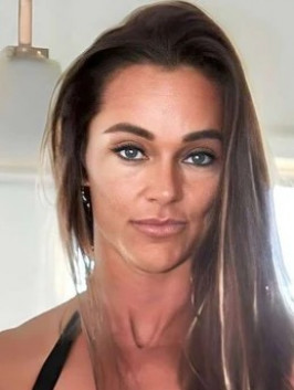 Simone Steele from THEFLOURISHFETISH